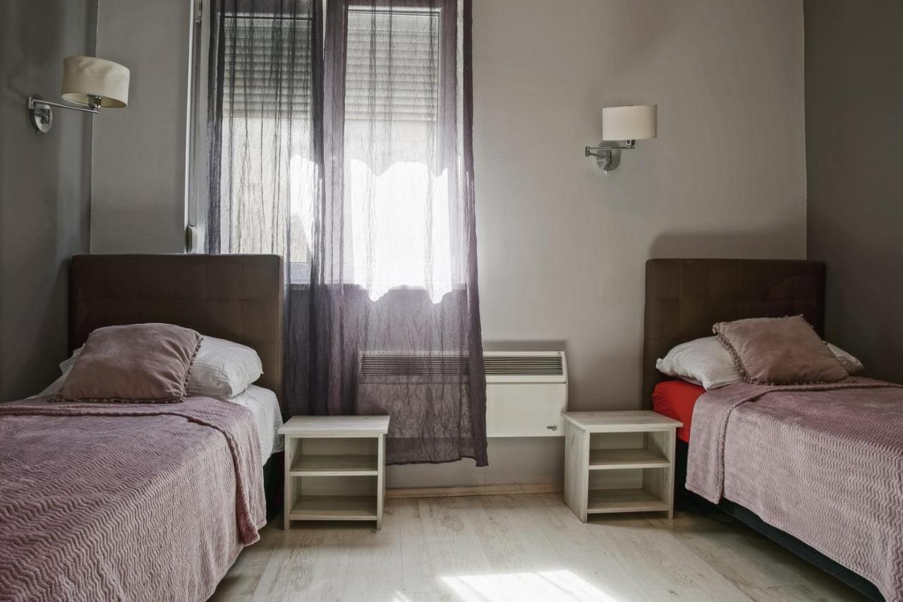 Apartment Prince Palace Belgrado Buitenkant foto