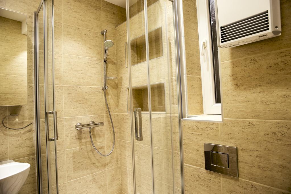 Apartment Prince Palace Belgrado Buitenkant foto